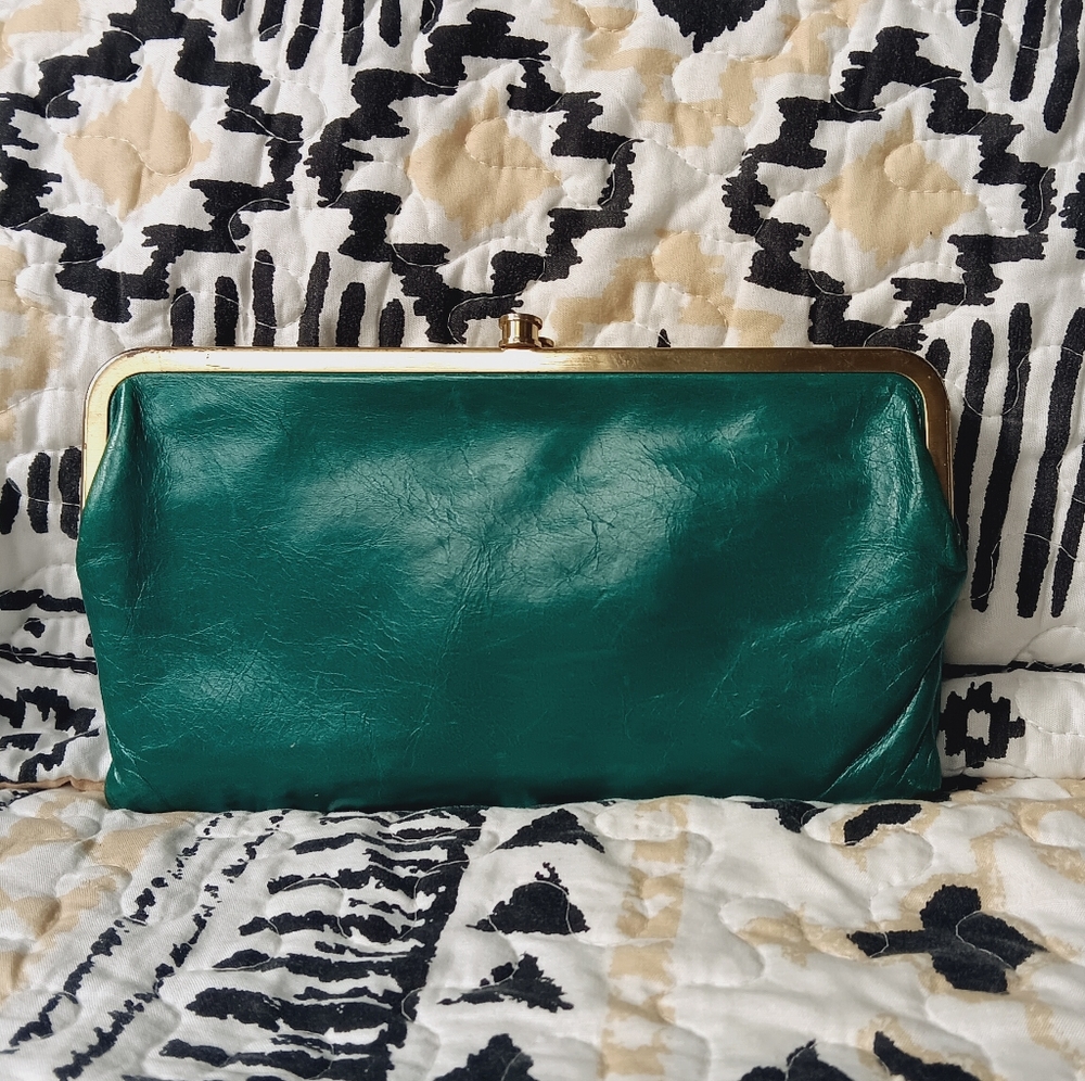 Gorgeous HOBO Lauren Clutch